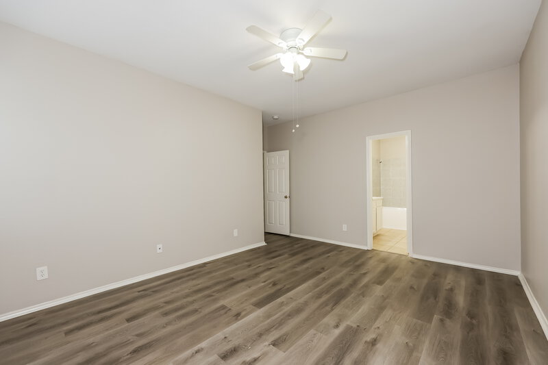 1,910/Mo, 2321 Wildwood Ln Denton, TX 76210 Main Bedroom View 2