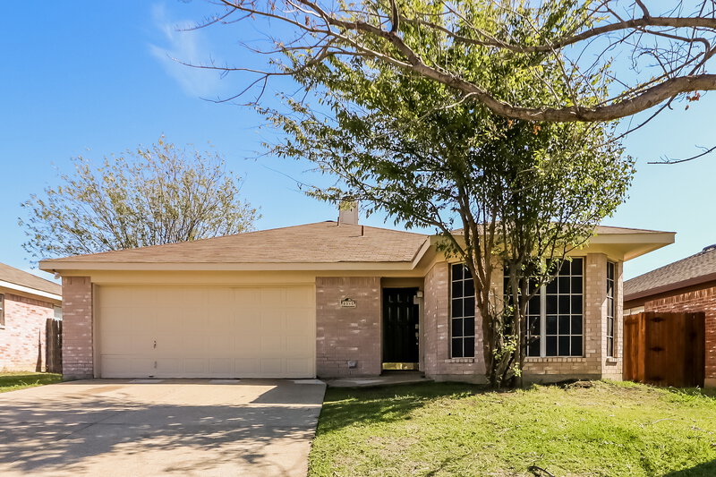 1,840/Mo, 8040 Cannonwood Dr Fort Worth, TX 76137 External View