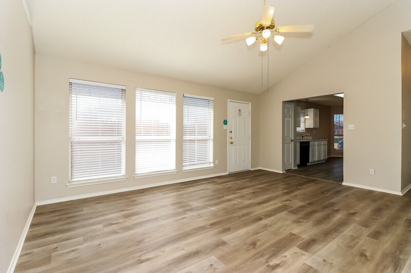 1,840/Mo, 8040 Cannonwood Dr Fort Worth, TX 76137 Living Room View 3