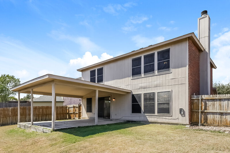 2,180/Mo, 1400 Lay St Cedar Hill, TX 75104 Rear View