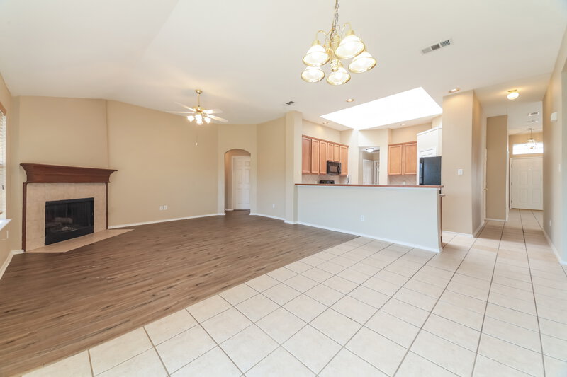 2,450/Mo, 3704 Saint Johns Dr Denton, TX 76210 Breakfast Nook View