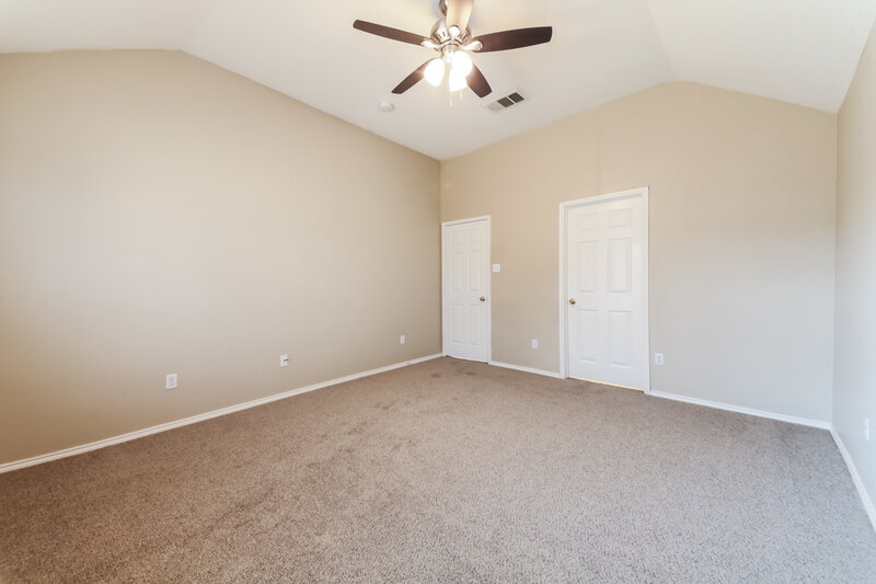 2,450/Mo, 3704 Saint Johns Dr Denton, TX 76210 Main Bedroom View