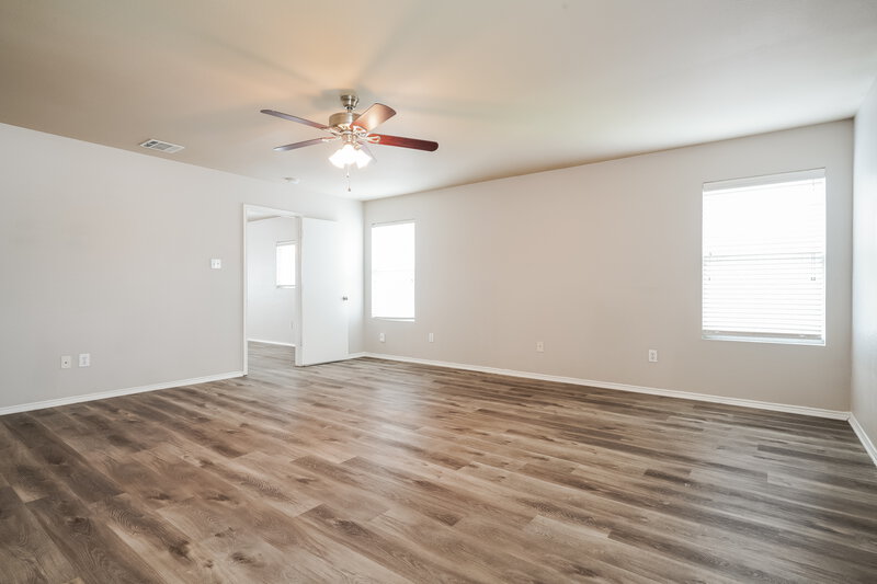 2,340/Mo, 8500 Shallow Creek Dr Fort Worth, TX 76179 Main Bedroom View 2