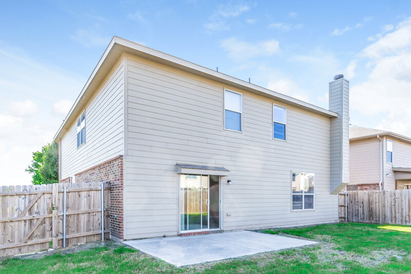 2,360/Mo, 8500 Shallow Creek Dr Fort Worth, TX 76179 Rear View