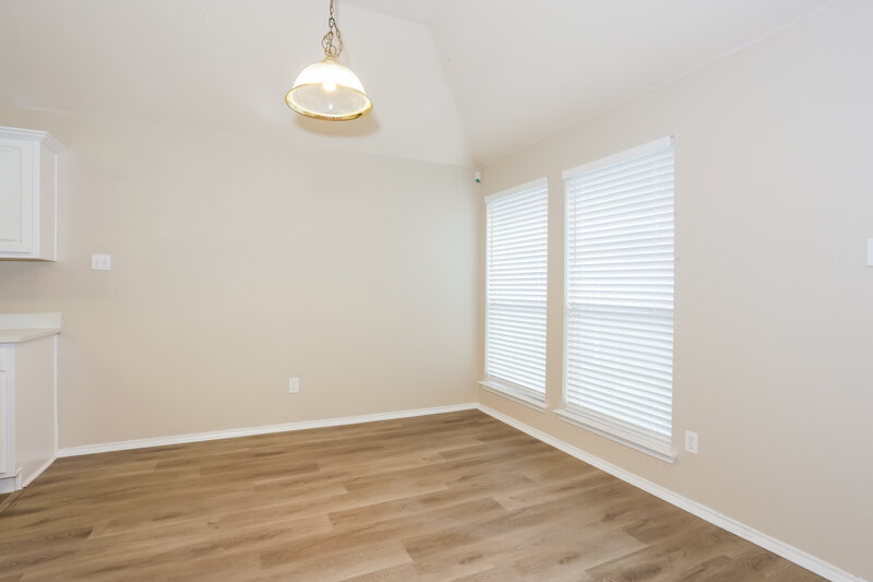 2,295/Mo, 216 Stone Creek Blvd Glenn Heights, TX 75154 Breakfast Nook View