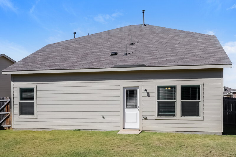 2,250/Mo, 8629 Mount Evans Ct Fort Worth, TX 76123 Rear View