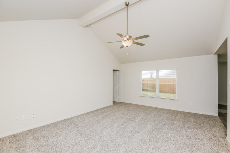2,085/Mo, 9500 Aventura Dr Fort Worth, TX 76140 Living Room View