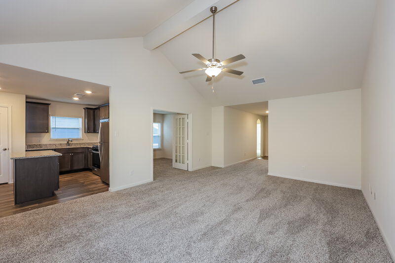 2,125/Mo, 1301 Redpine Dr Fort Worth, TX 76140 Living Room View