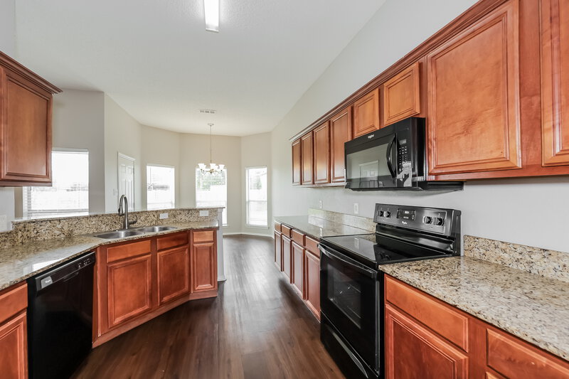 2,565/Mo, 3222 Eagle Ln Midlothian, TX 76065 Kitchen View