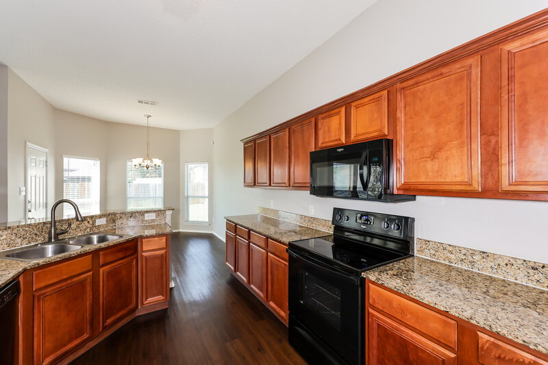 2,695/Mo, 3222 Eagle Ln Midlothian, TX 76065 Kitchen View 2