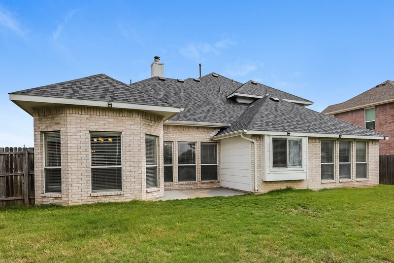 2,565/Mo, 3222 Eagle Ln Midlothian, TX 76065 Rear View