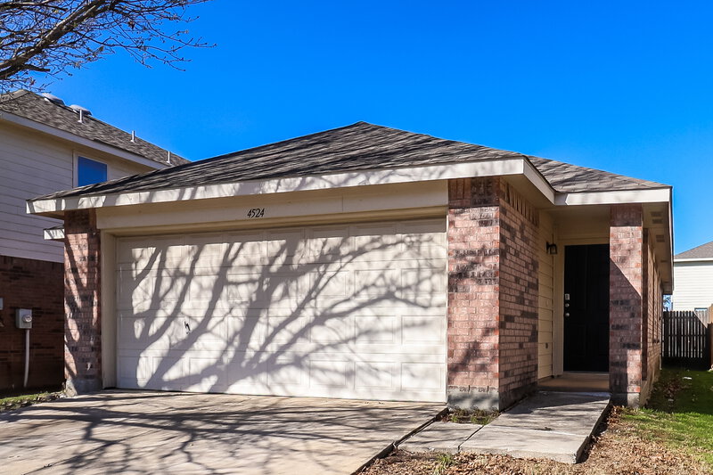 2,065/Mo, 4524 Waterford Dr Fort Worth, TX 76179 Front View