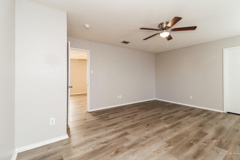 2,065/Mo, 4524 Waterford Dr Fort Worth, TX 76179 Main Bedroom View 2