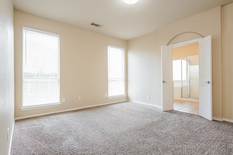 1,890/Mo, 12817 Dorset Dr Fort Worth, TX 76244 Main Bedroom View