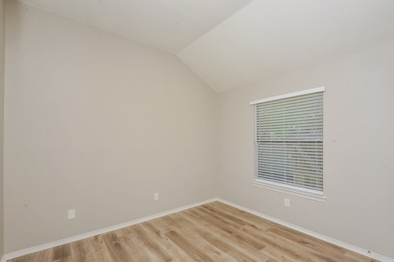 2,315/Mo, 6221 Valley Forge Ct Arlington, TX 76002 Bedroom View 3