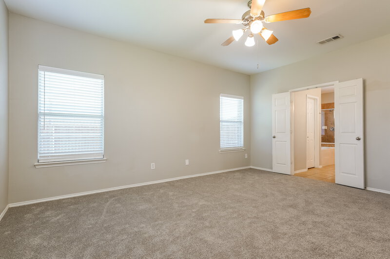 3,265/Mo, 925 Trailwood Dr Desoto, TX 75115 Main Bedroom View 2