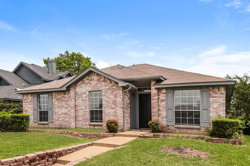 1,995/Mo, 2524 Park Valley Dr Mesquite, TX 75181 Front View