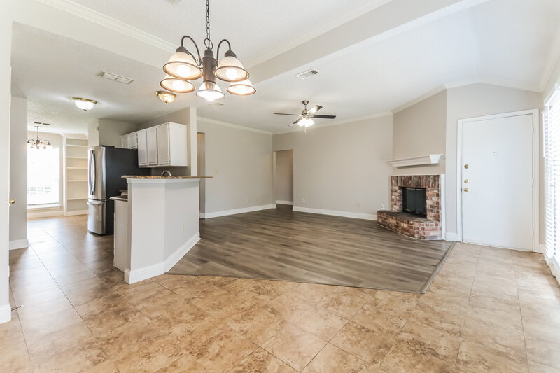1,995/Mo, 2524 Park Valley Dr Mesquite, TX 75181 Dining Room View 2