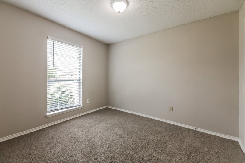 1,995/Mo, 2524 Park Valley Dr Mesquite, TX 75181 Bedroom View 2