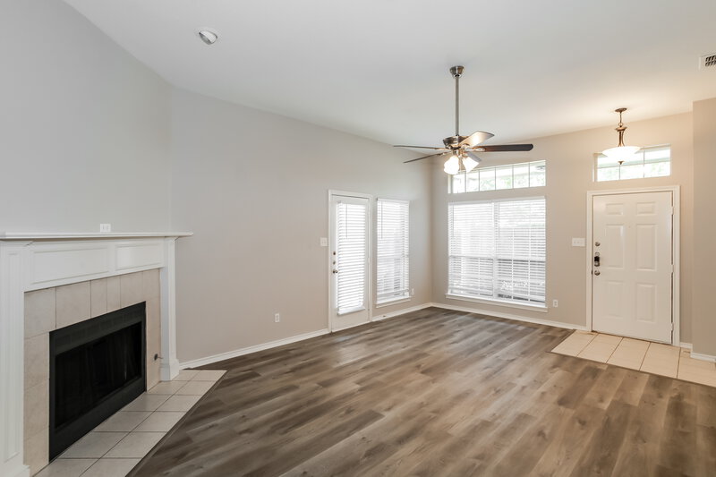 1,740/Mo, 2004 Lee Dr Denton, TX 76209 Misc View