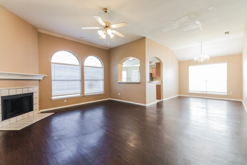 2,220/Mo, 1626 Redwood Dr Corinth, TX 76210 Living Room View