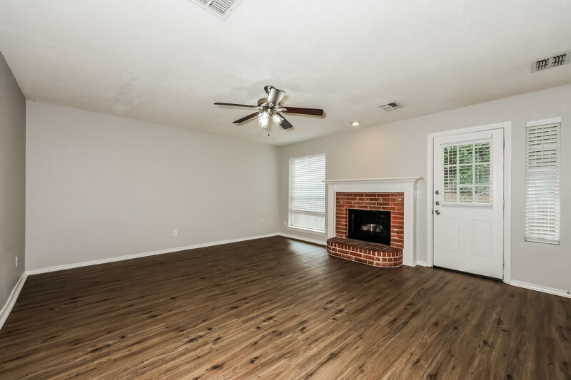 2,485/Mo, 3011 Renaissance Dr Dallas, TX 75287 Living Room View