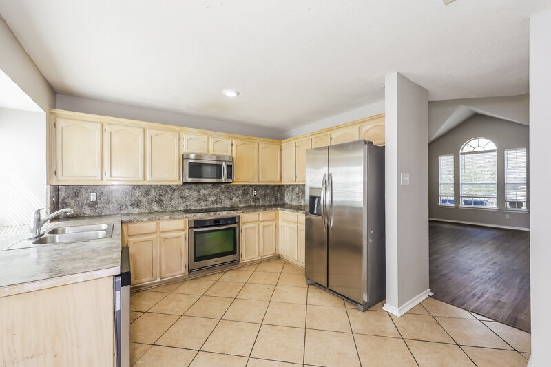 2,485/Mo, 3011 Renaissance Dr Dallas, TX 75287 Kitchen View 2
