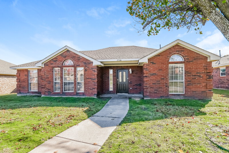 3,070/Mo, 3506 Locust St Rowlett, TX 75089 Front View