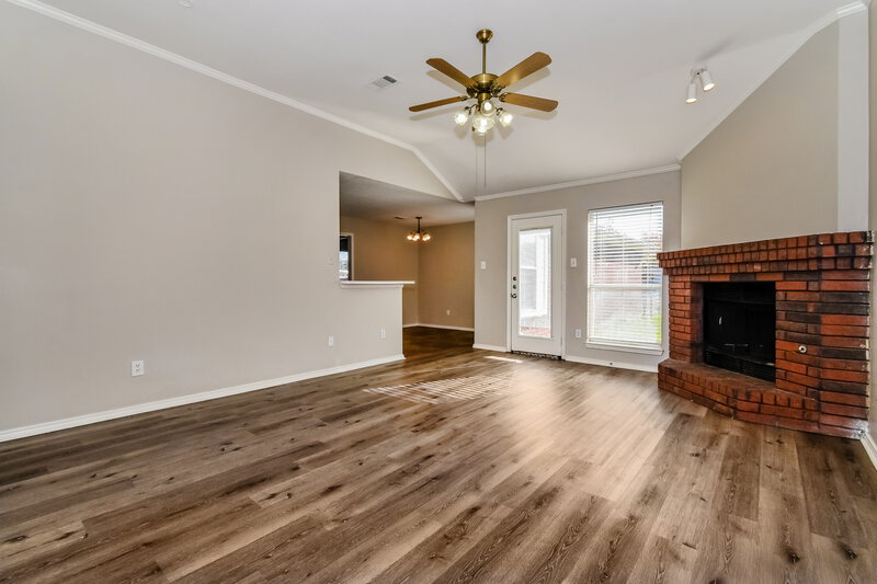 3,070/Mo, 3506 Locust St Rowlett, TX 75089 Living Room View