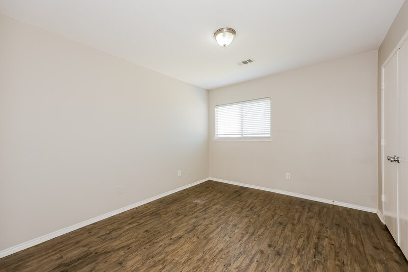 2,195/Mo, 2133 Pecan Creek Dr Mesquite, TX 75181 Bedroom View 2