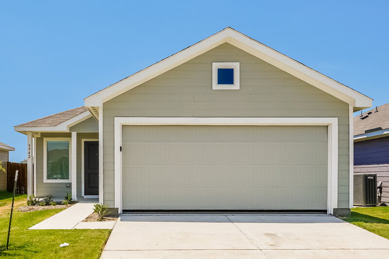 1,640/Mo, 5942 Wedgemere Drive Princeton, TX 75407 External View