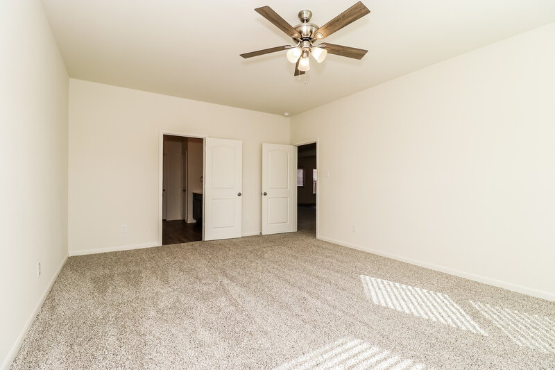 2,370/Mo, 1225 Redpine Dr Fort Worth, TX 76140 Main Bedroom View 2