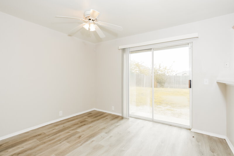 2,260/Mo, 231 Tulane Dr Glenn Heights, TX 75154 Dining Room View