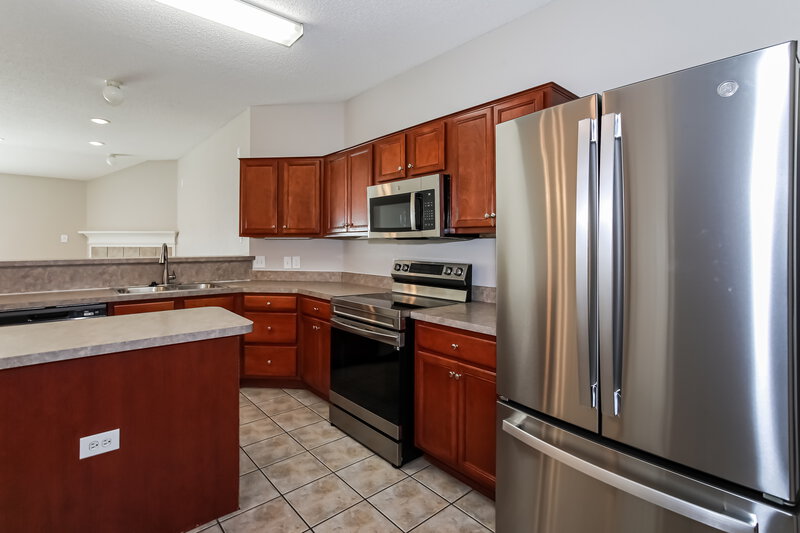 2,130/Mo, 124 Thoroughbred Dr Krum, TX 76249 Kitchen View 2