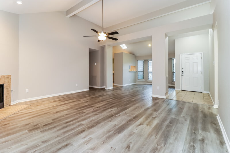 2,175/Mo, 107 Hollywood Dr Glenn Heights, TX 75154 Misc View 3