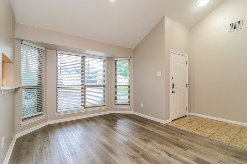 2,175/Mo, 107 Hollywood Dr Glenn Heights, TX 75154 Misc View 4