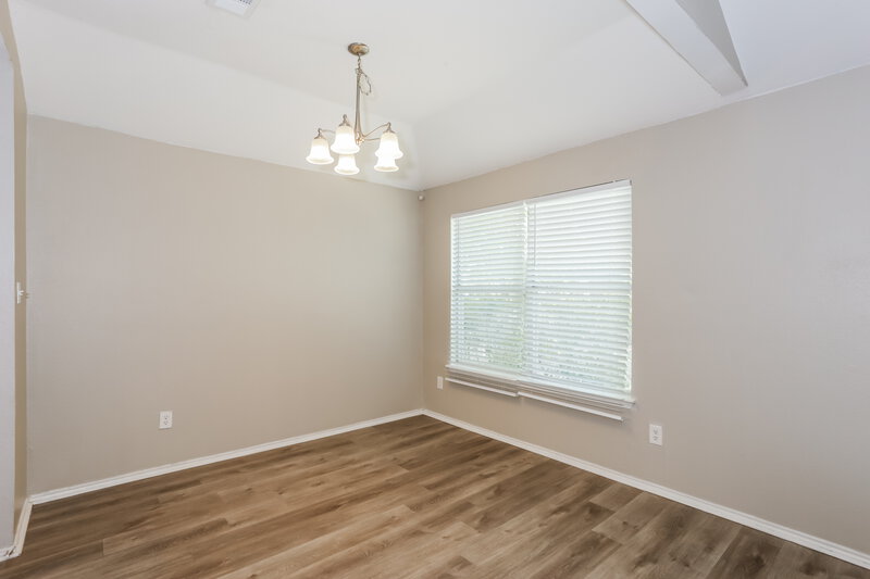1,965/Mo, 2628 Hidden Springs Dr Mesquite, TX 75181 Dining Room View 2
