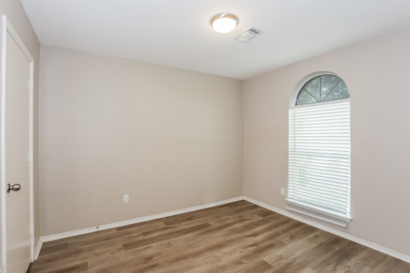 1,965/Mo, 2628 Hidden Springs Dr Mesquite, TX 75181 Bedroom View 2