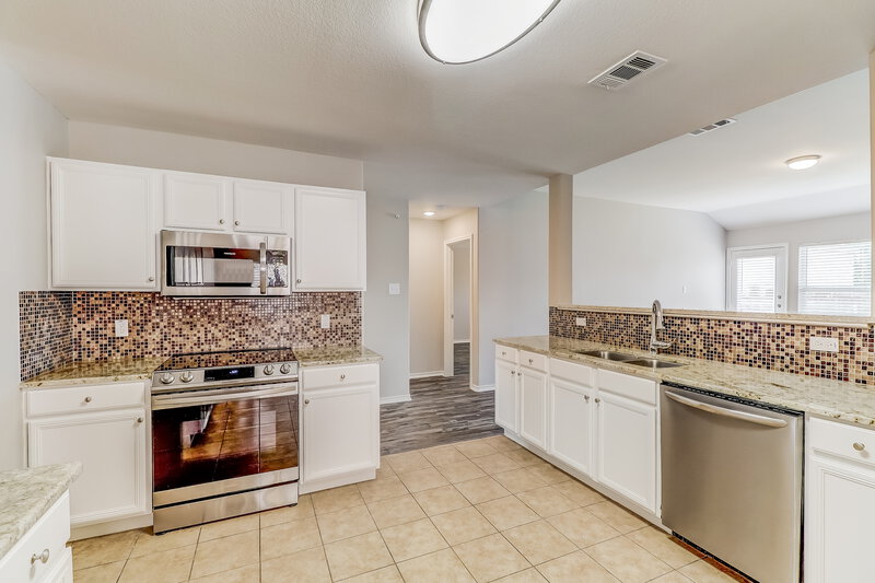 2,645/Mo, 742 Mulberry Ct Red Oak, TX 75154 Kitchen View 3