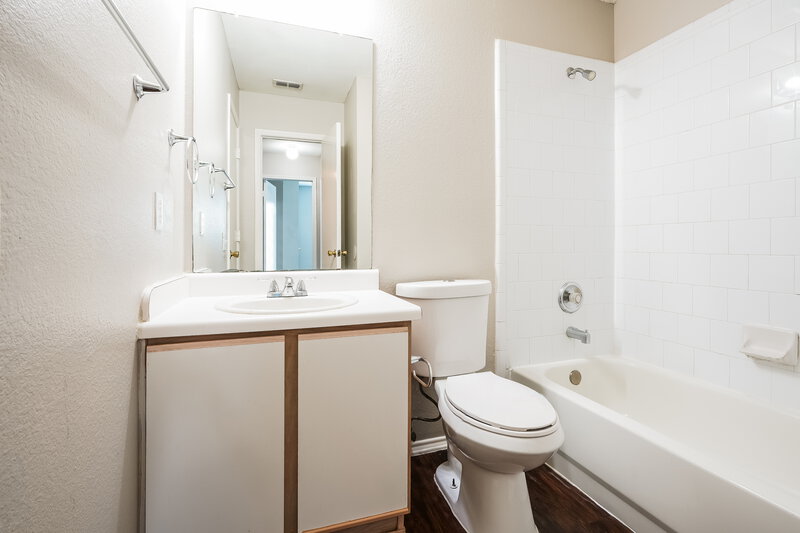 1,805/Mo, 8540 Charleston Ave Fort Worth, TX 76123 Main Bathroom View