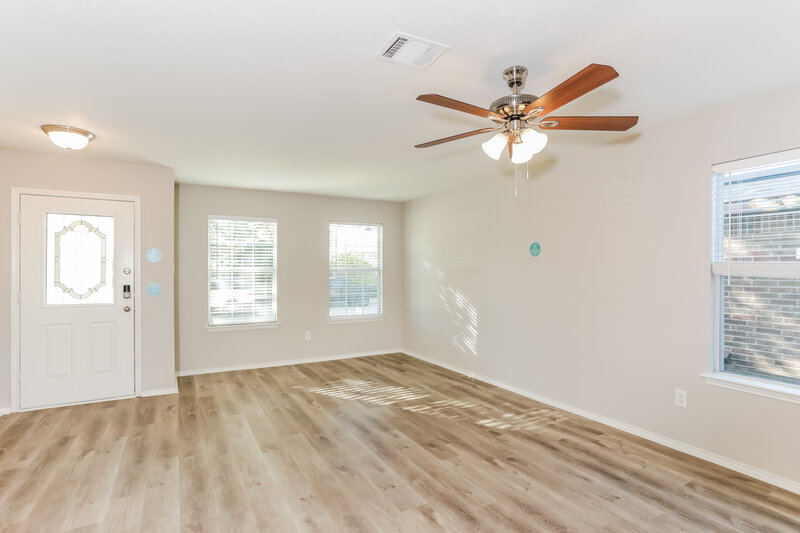 2,155/Mo, 9105 Saint Kitts Rd Fort Worth, TX 76123 Family Room View