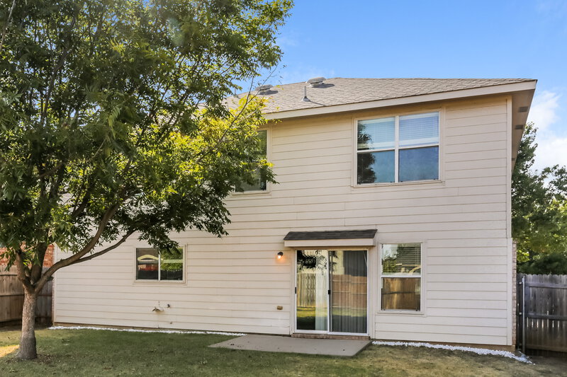 2,155/Mo, 9105 Saint Kitts Rd Fort Worth, TX 76123 Rear View