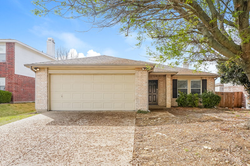 1,815/Mo, 541 Magdalen Ave Crowley, TX 76036 External View