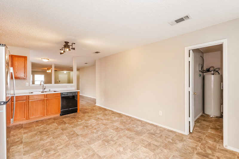1,815/Mo, 541 Magdalen Ave Crowley, TX 76036 Kitchen View 2