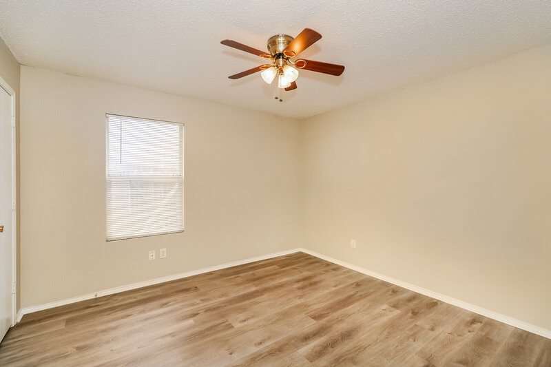 1,815/Mo, 541 Magdalen Ave Crowley, TX 76036 Bedroom View 2