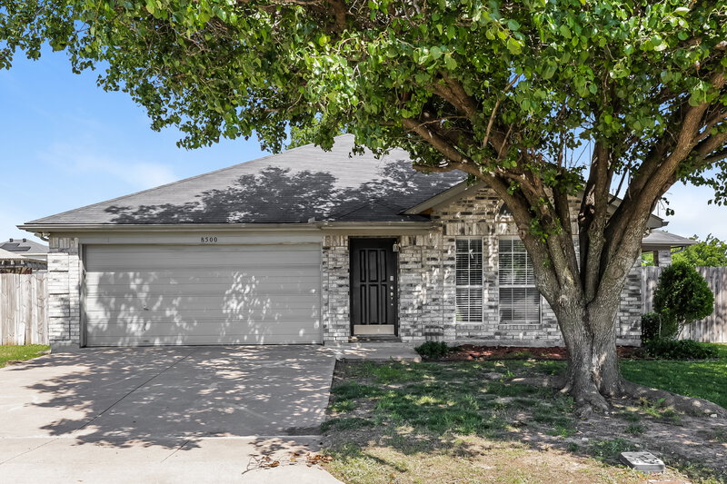 2,055/Mo, 8500 Cove Meadow Lane Fort Worth, TX 76123 External View