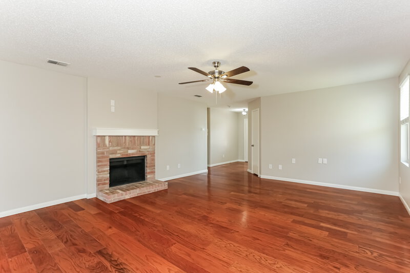 2,075/Mo, 1981 Lariat Dr Justin, TX 76247 Living Room View 2
