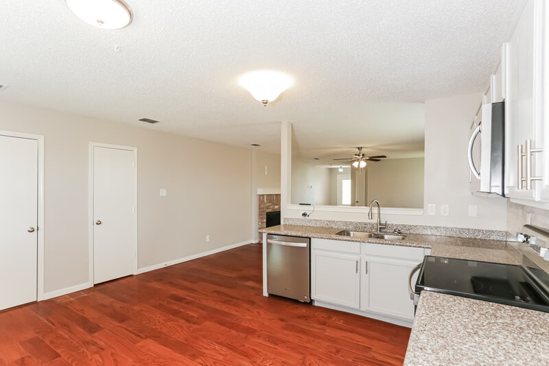 2,075/Mo, 1981 Lariat Dr Justin, TX 76247 Kitchen View 2