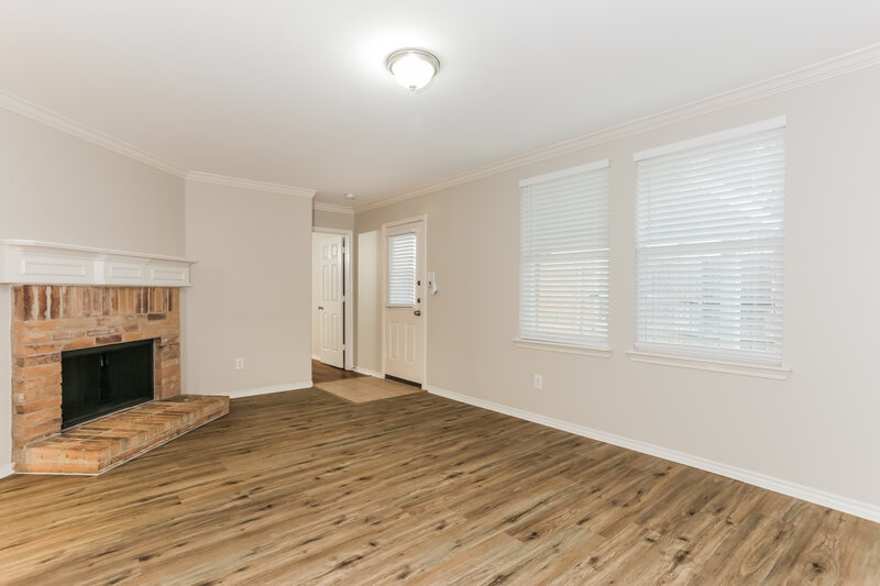 2,165/Mo, 7656 Indigo Ridge Dr Fort Worth, TX 76131 Living Room View 2