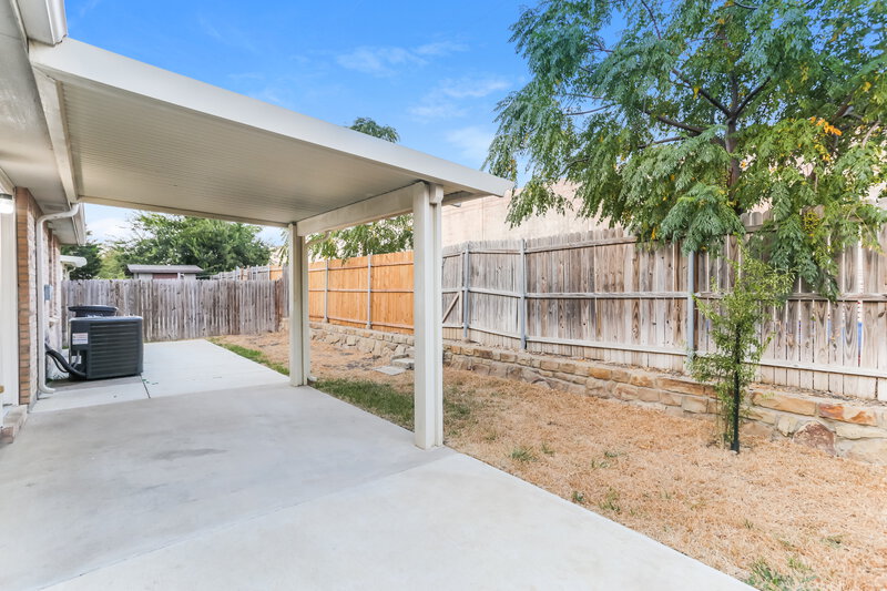 2,165/Mo, 7656 Indigo Ridge Dr Fort Worth, TX 76131 Rear View